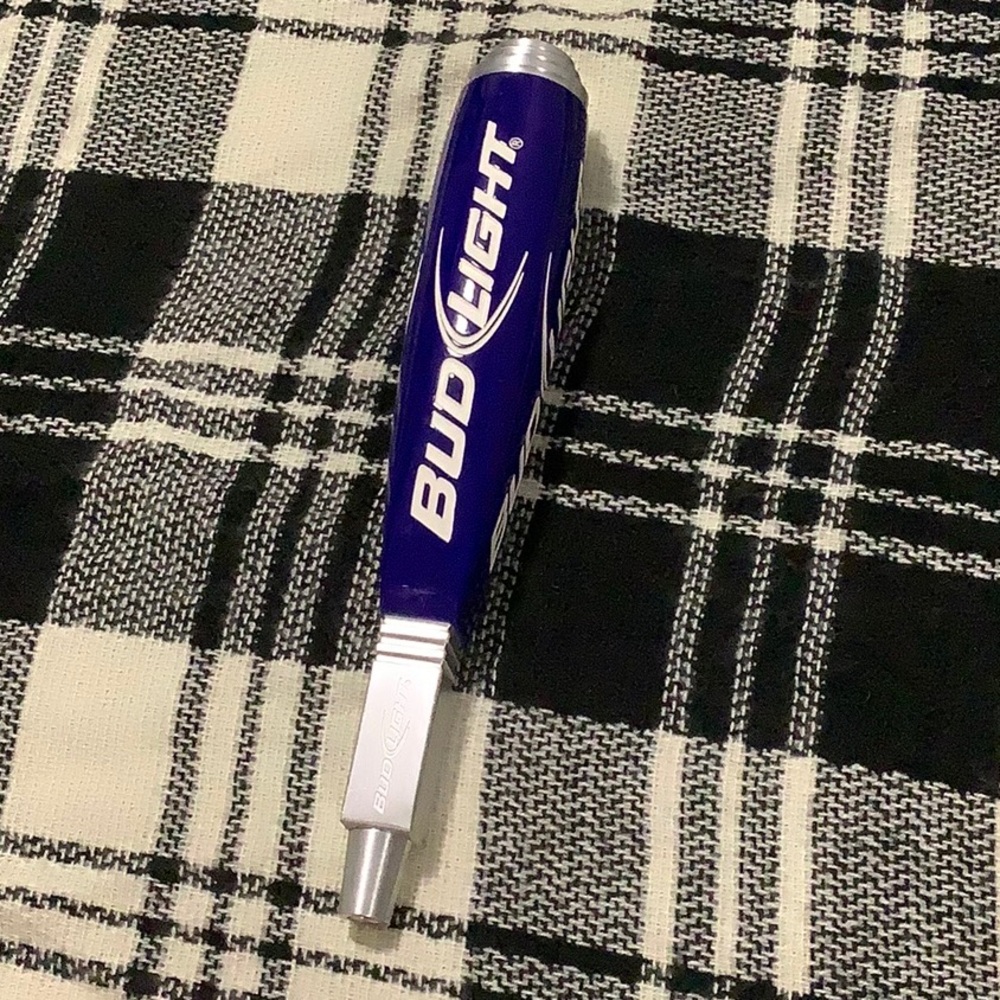 Bud Light Tap Handle in dark blue and Silver